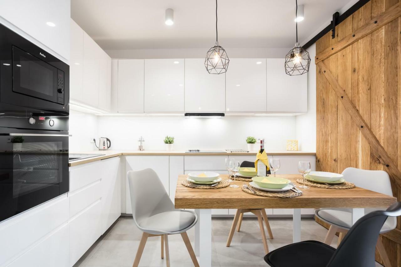 Apartments Poznan Niedzialkowskiego By Noclegi Renters Buitenkant foto